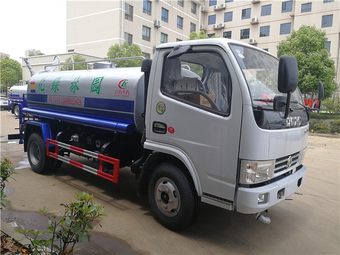 �|�LС����|5����ˮ܇